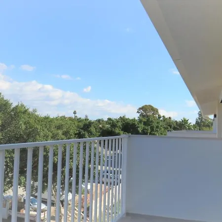 Oanis - * Marina di Ragusa